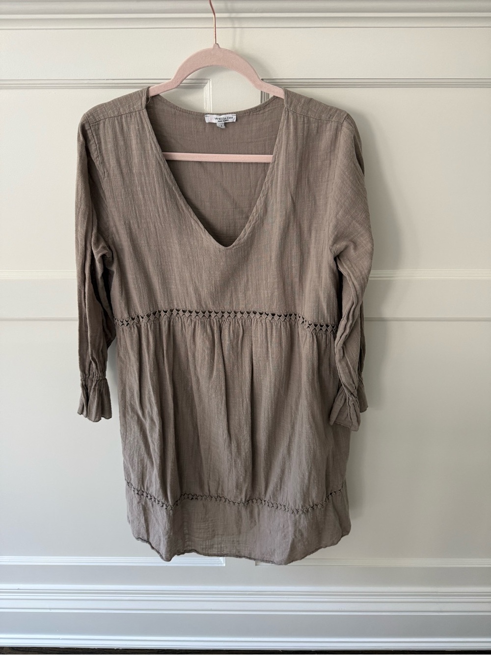 Cotton dress with pretty detail made in Italy